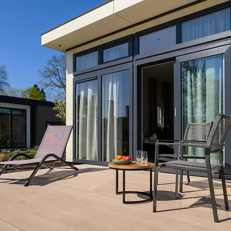 Kleines Haus Mit Eigener Terrasse Am Wasser Bruggen (Viersen)
